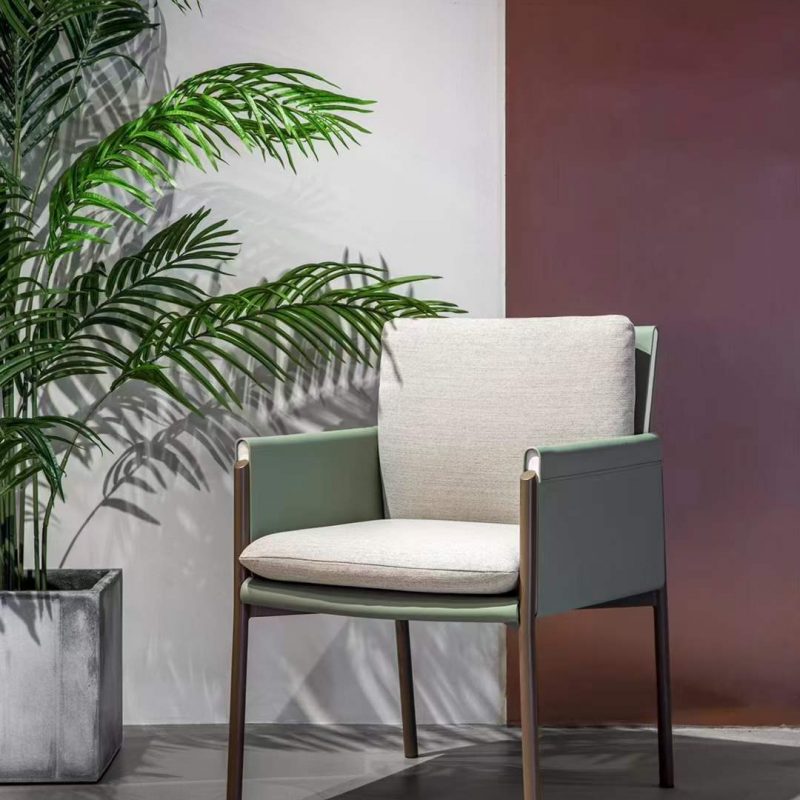 Markov Chair