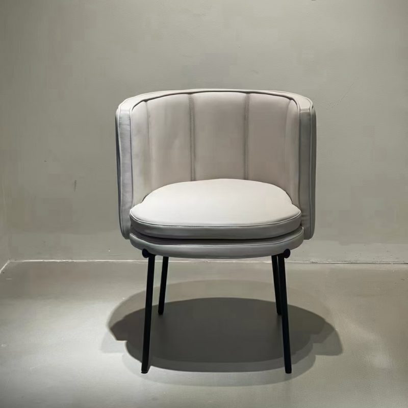 Adlis Chair