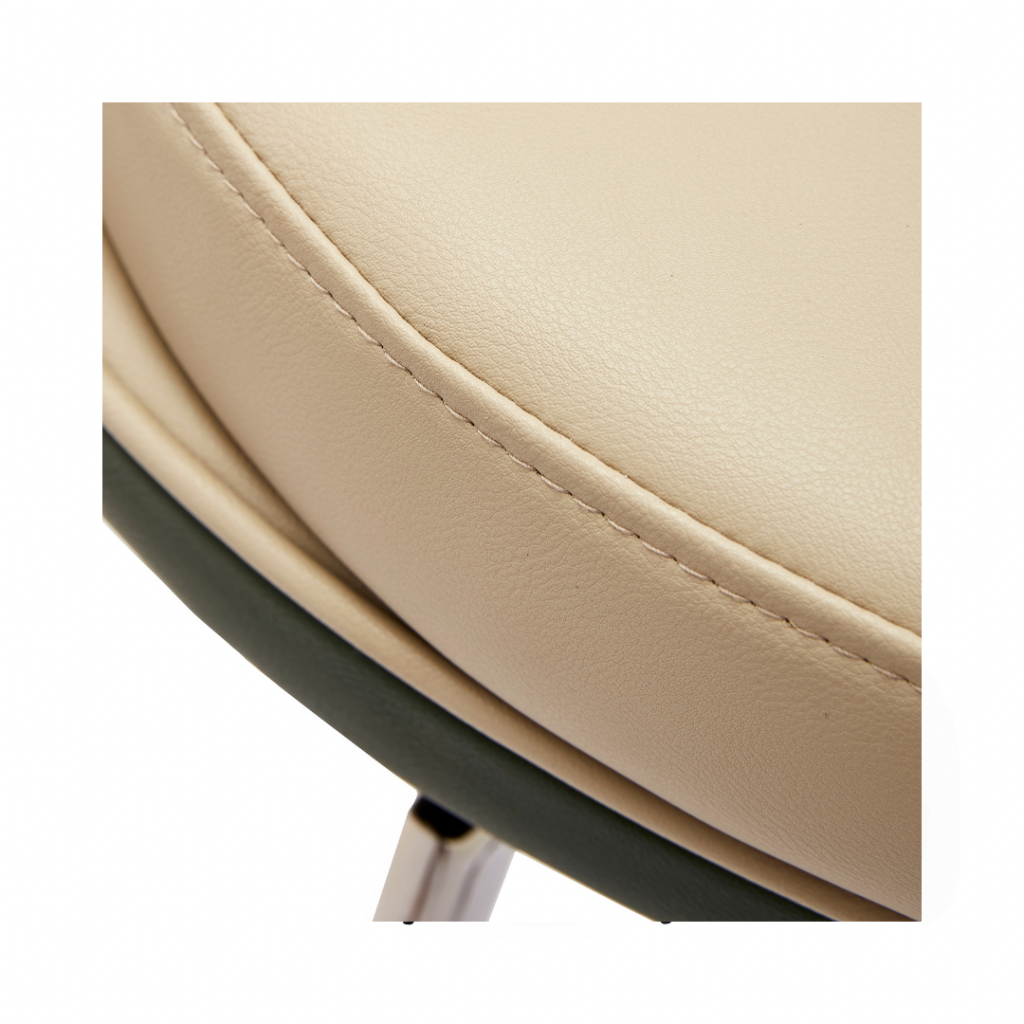Teddy Bar Stool