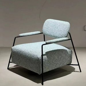 Osan Lounge Chair