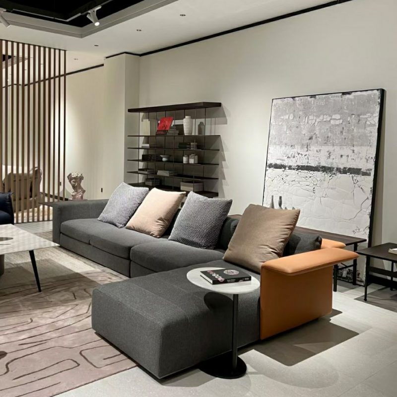 Assen Sofa