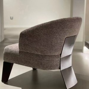 Adlar Chair