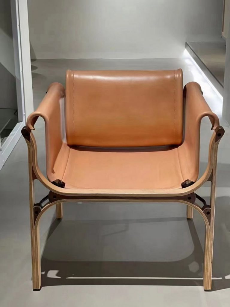 Erhard Armchair Theory of Living