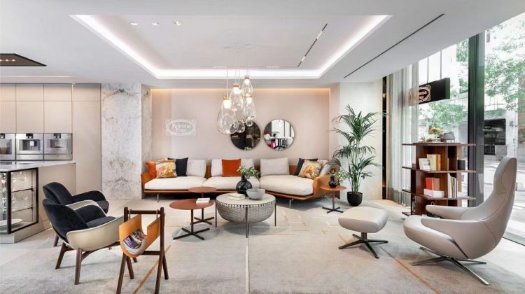 Decorating Tips: Mix and Match Your Furniture