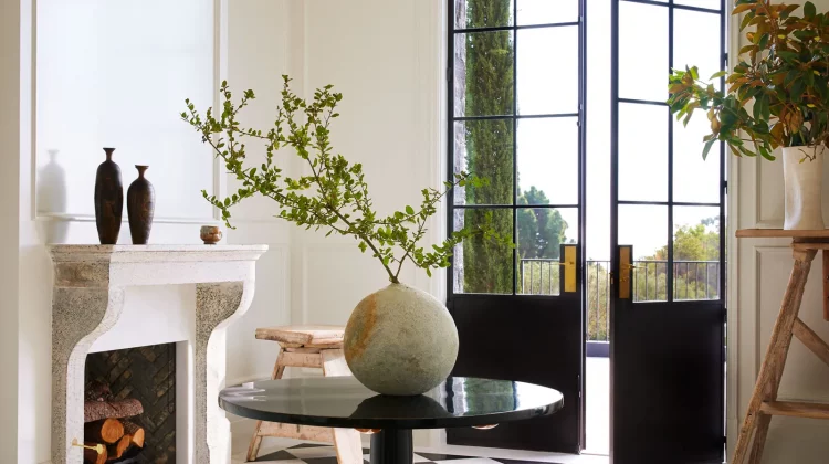 Interior Inspiration: Stunning Celebrity Entryway