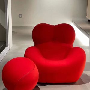 Carrie Lounge Chair