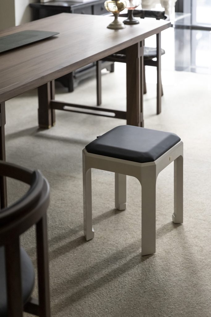 theory of living stool (2)