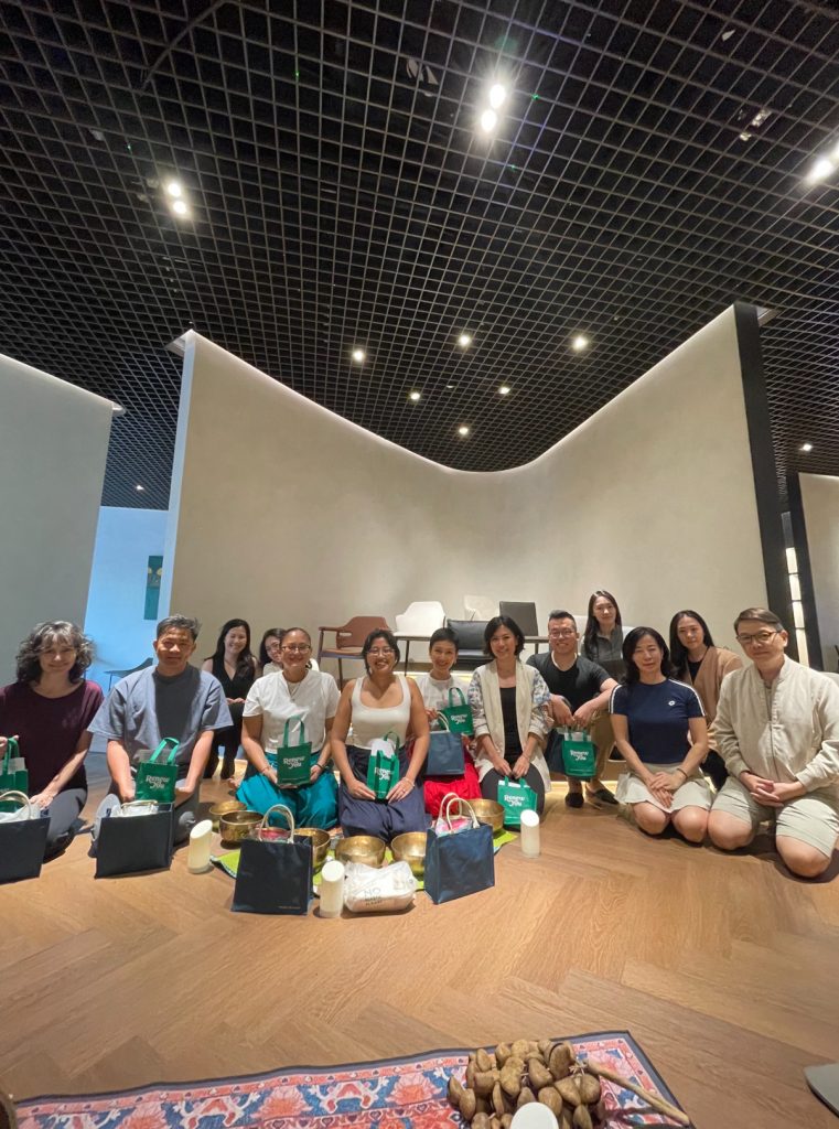 A Shared Pause with Himalayan Soundbathing at Our Showroom