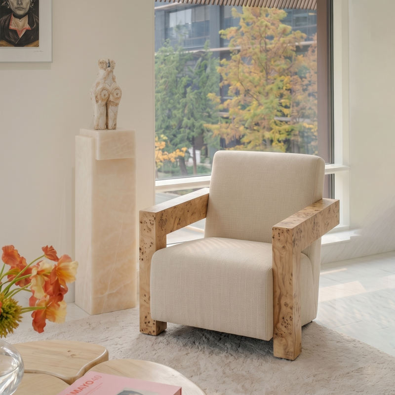 Vellise Lounge Chair