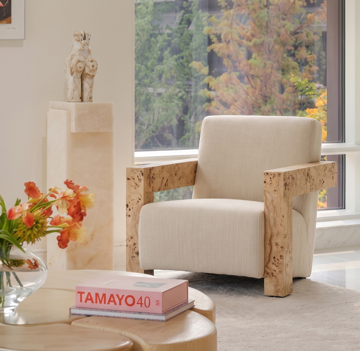 Vellise Lounge Chair